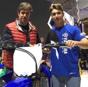 Il team managre del Jk Racing Riccardo Boschi (a sinistra) e il neo acquisto Calvin Fonvieille (a destra)